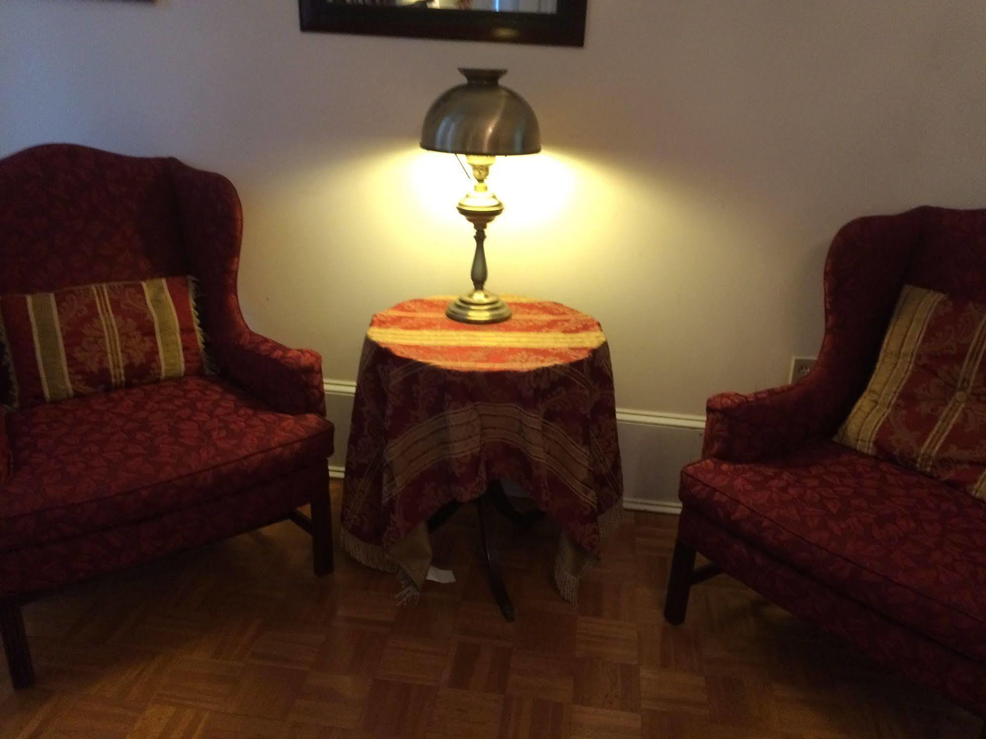 The Confederate House Hotel Savannah Bagian luar foto
